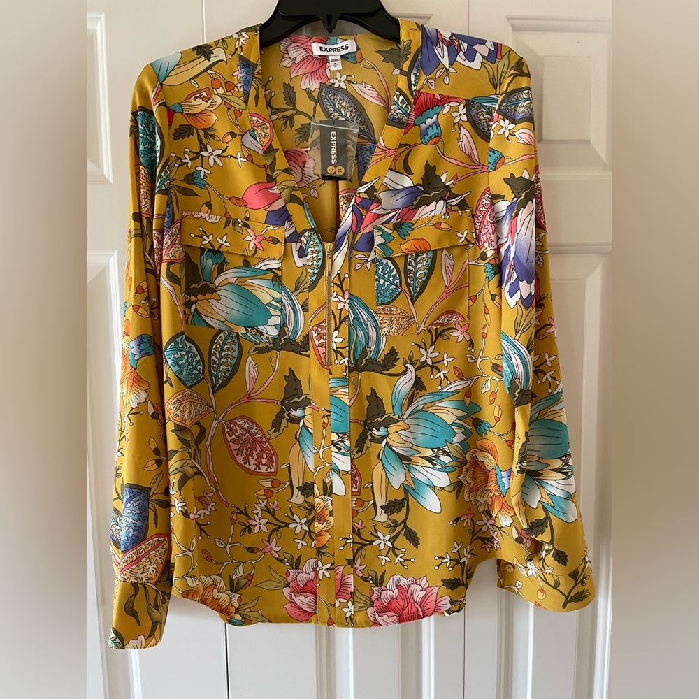 Women’s Express Portofino Long Sleebe Top